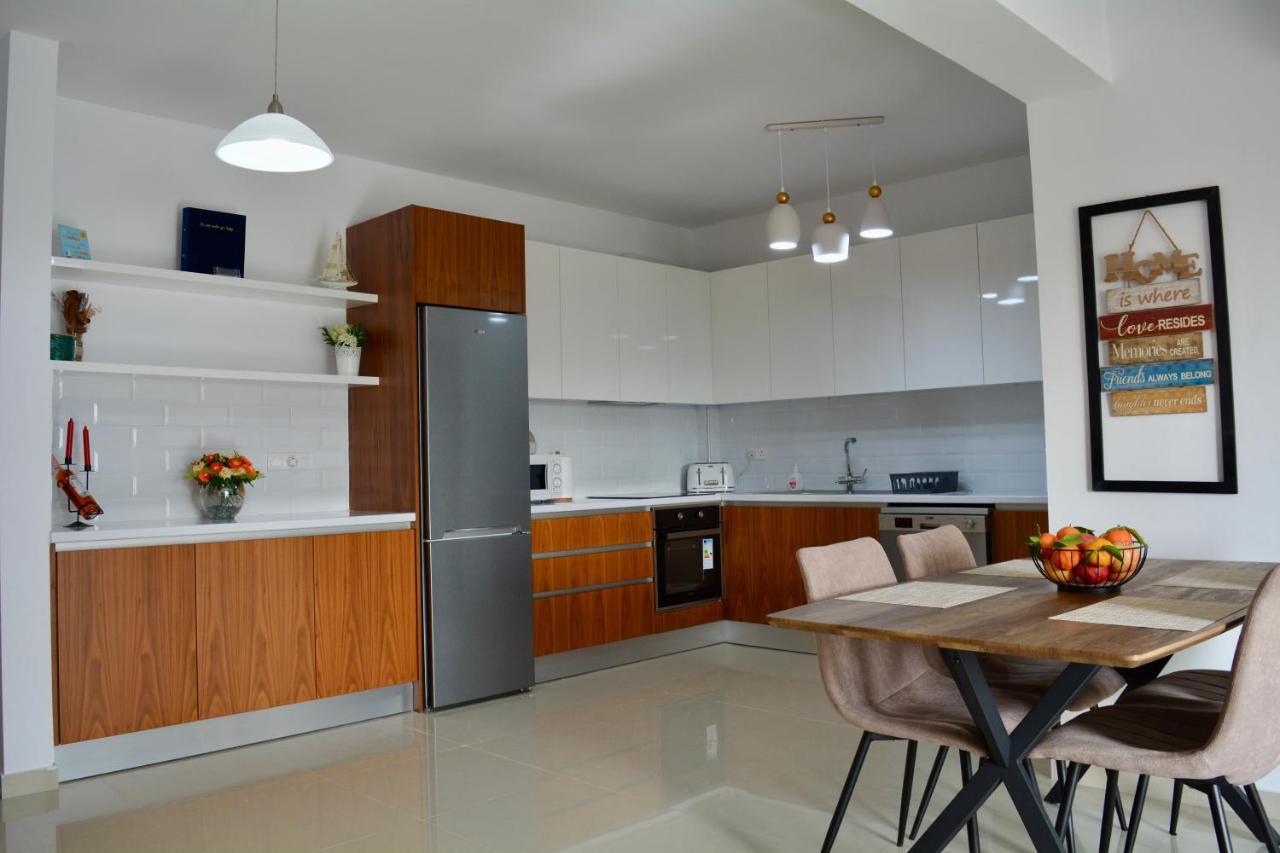 Panorama Apartment Klorakas Екстериор снимка