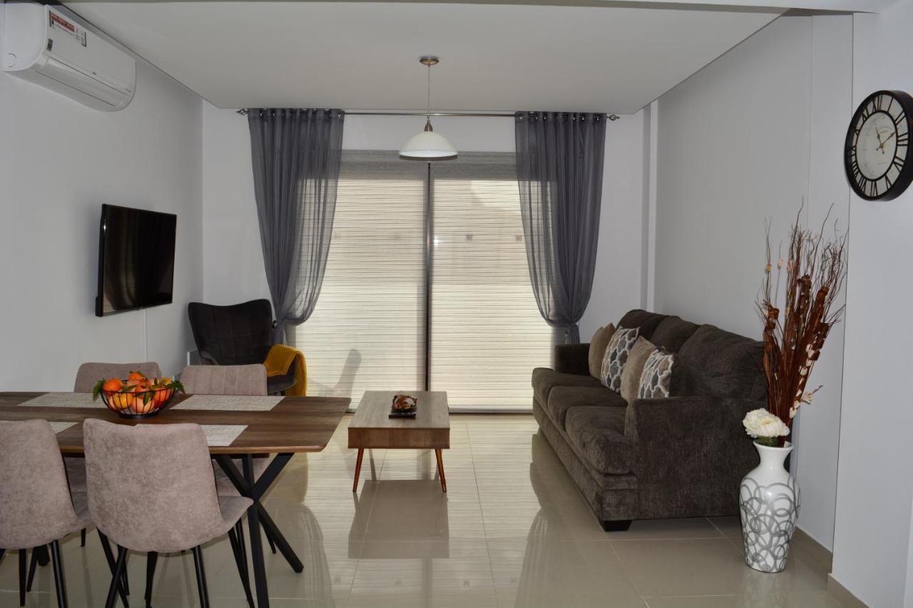 Panorama Apartment Klorakas Екстериор снимка